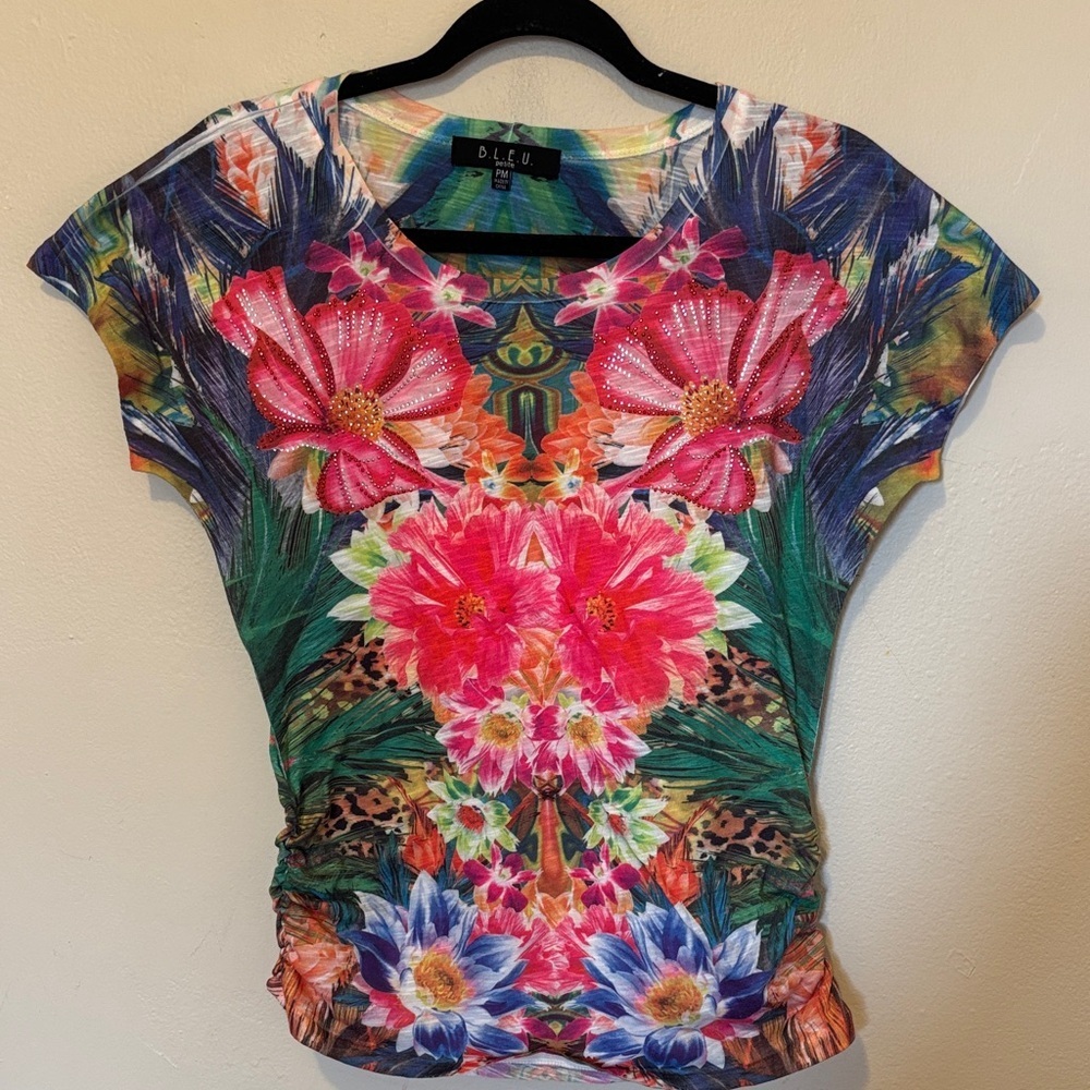Vibrant Floral Short Sleeve Top - Multicolor